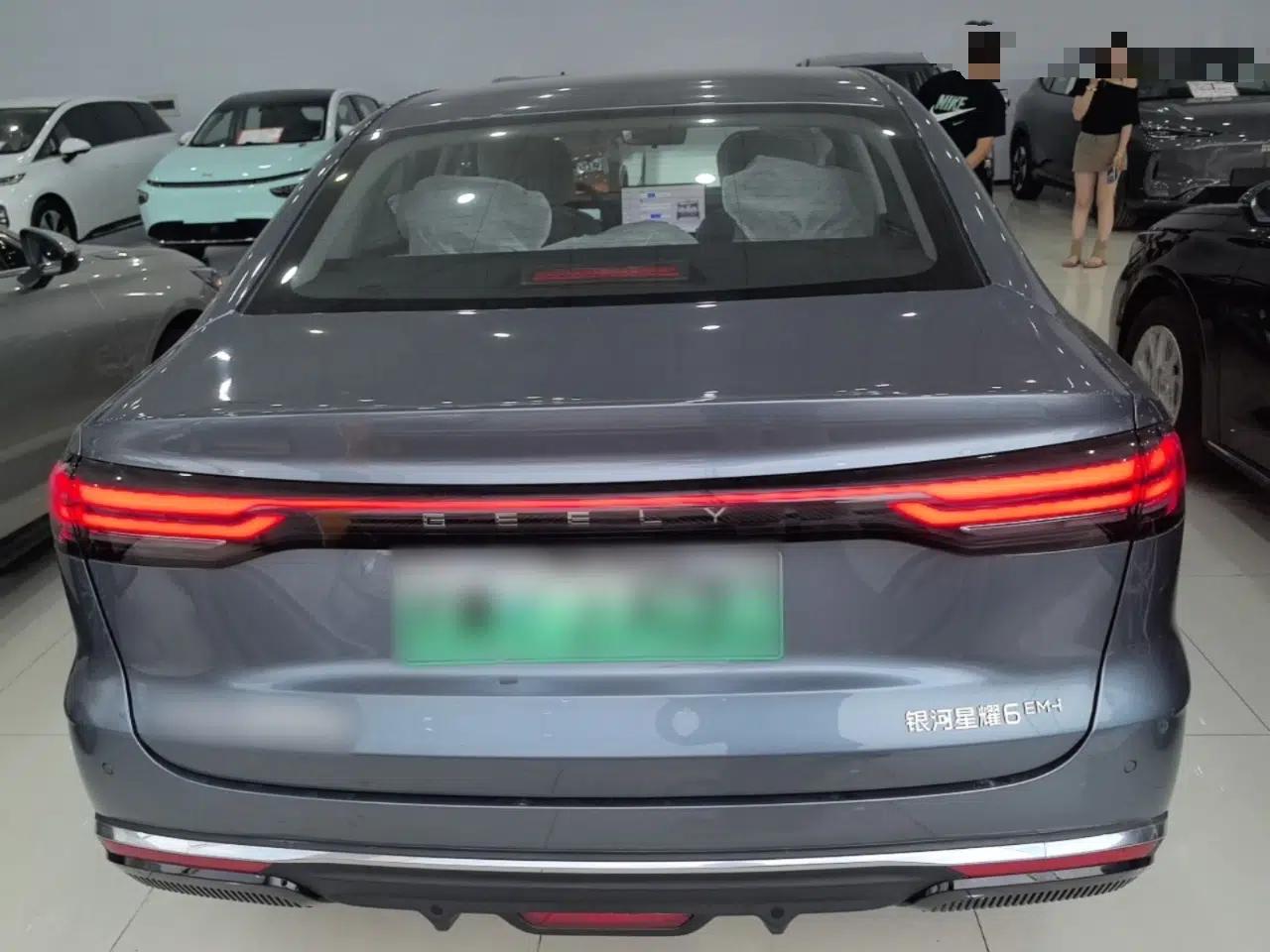 Geely Galaxy Stellar 6 2026 Model 125km Long-range Edition — миниатюра 5