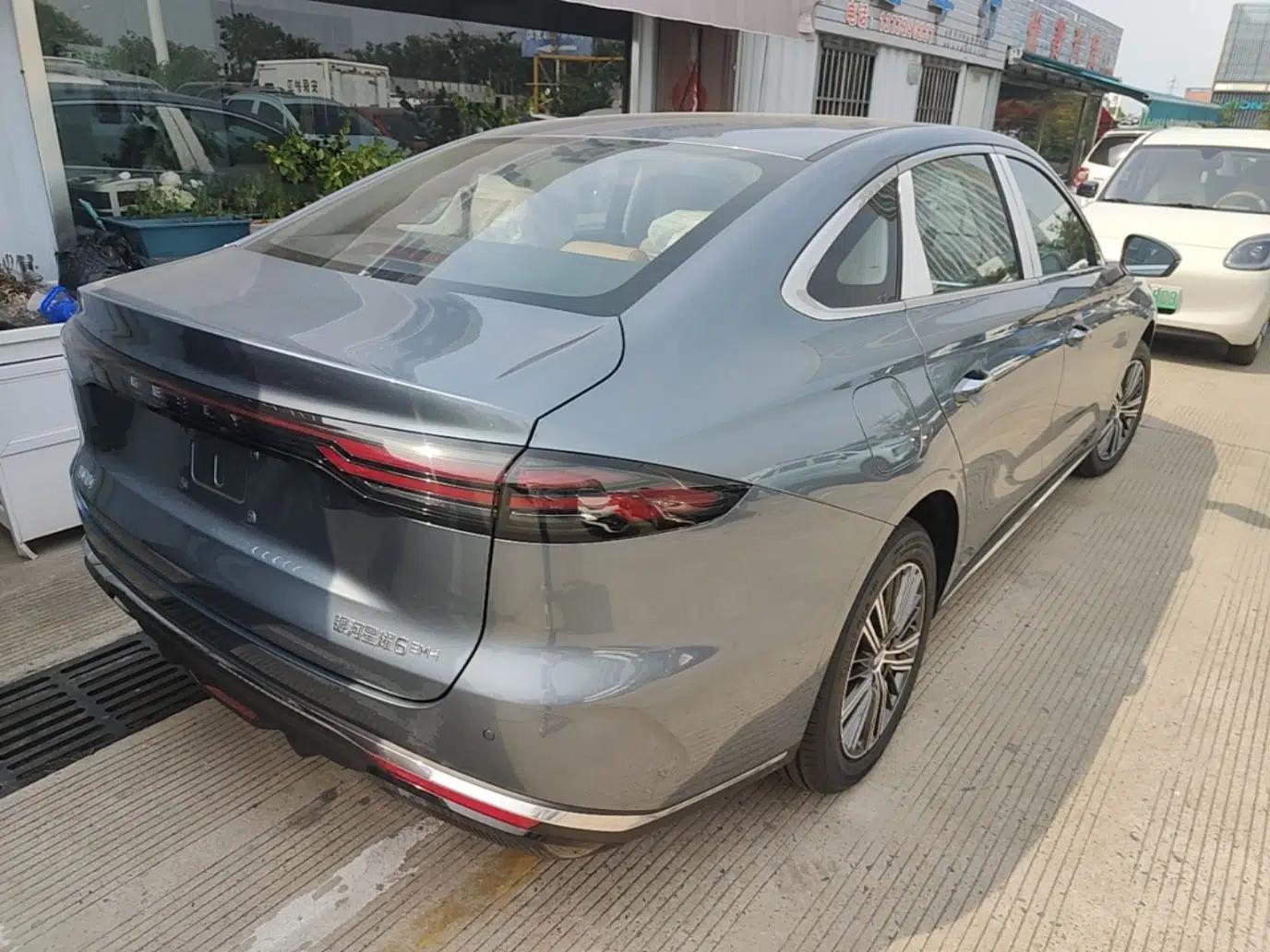 Geely Galaxy Stellar 6 2026 Model 125km Exploration+ Edition — миниатюра 6