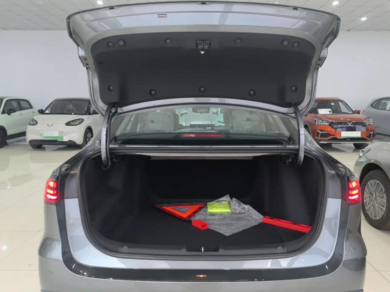 Geely Galaxy Stellar 6 2026 Model 125km Long-range Edition — миниатюра 22