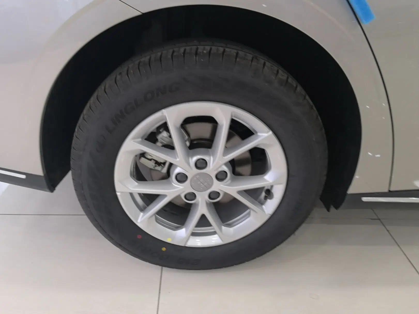 Geely Galaxy Stellar 6 2026 Model 125km Long-range Edition — миниатюра 11
