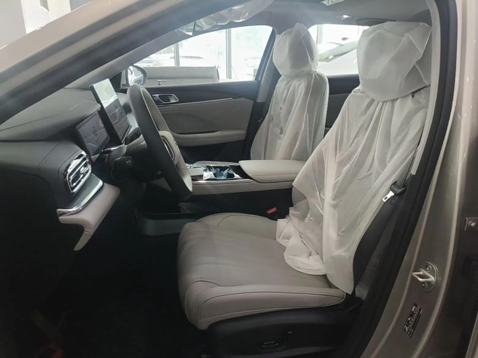 Geely Galaxy Stellar 6 2026 Model 125km Exploration+ Edition — миниатюра 24