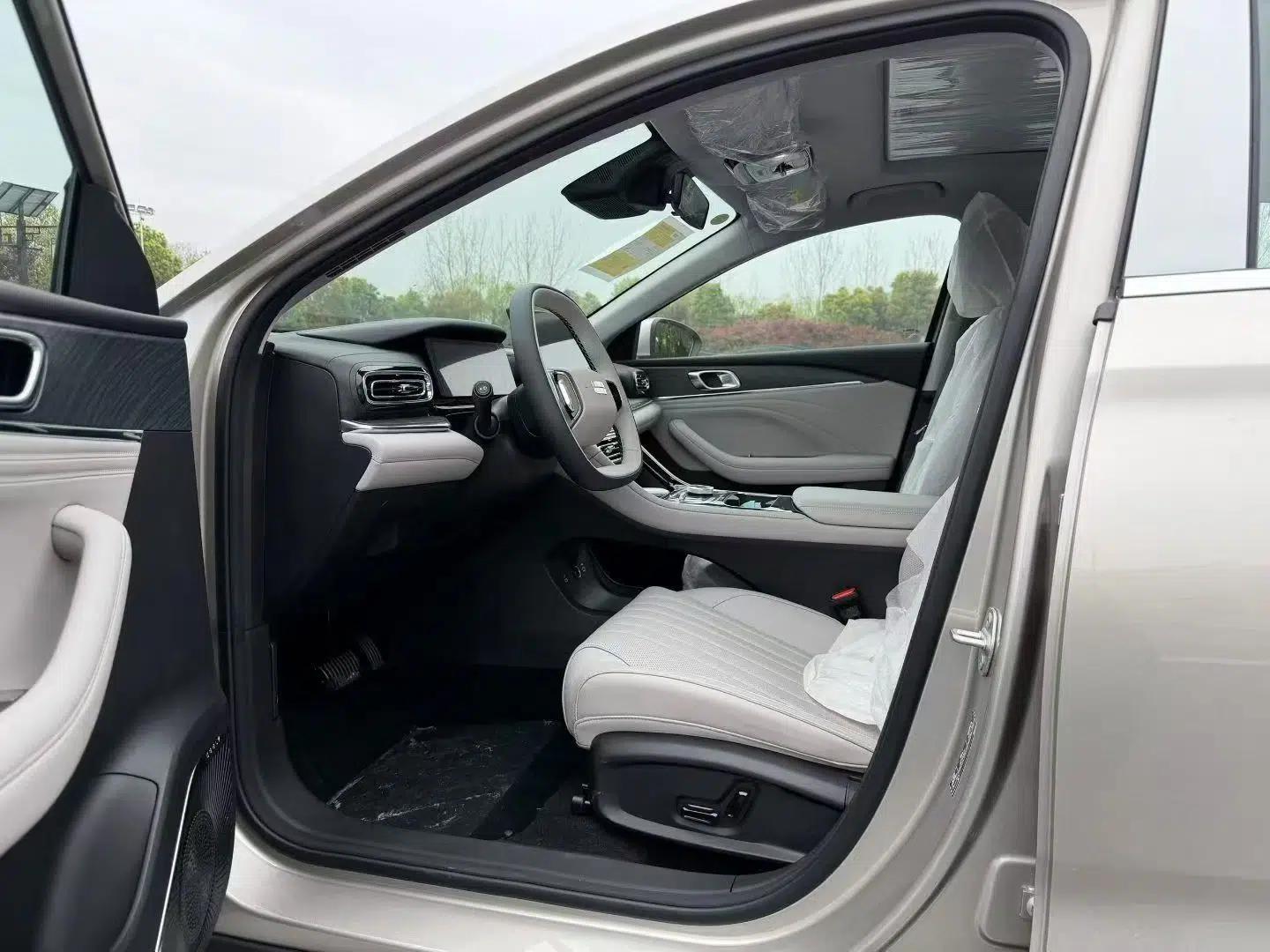 Geely Galaxy Stellar 6 2026 Model 125km Exploration+ Edition — миниатюра 31