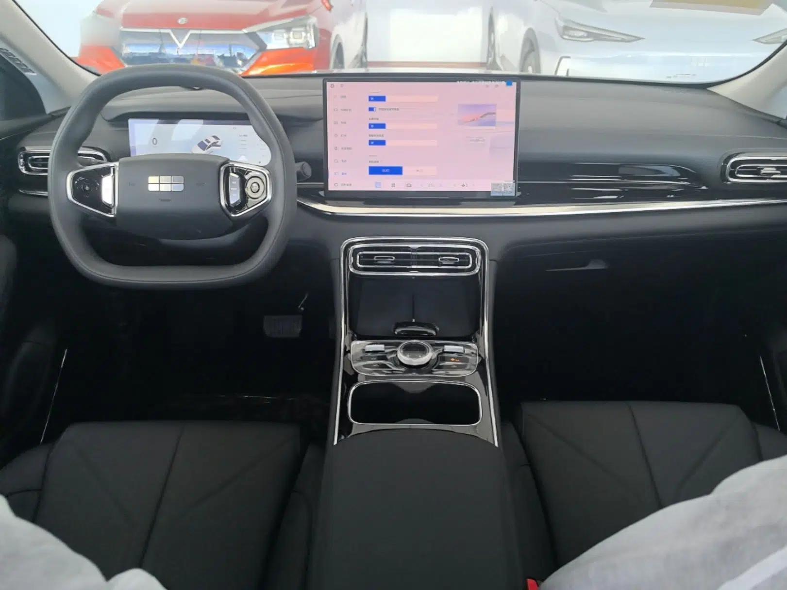 Geely Galaxy Stellar 6 2026 Model 125km Long-range Edition — миниатюра 12