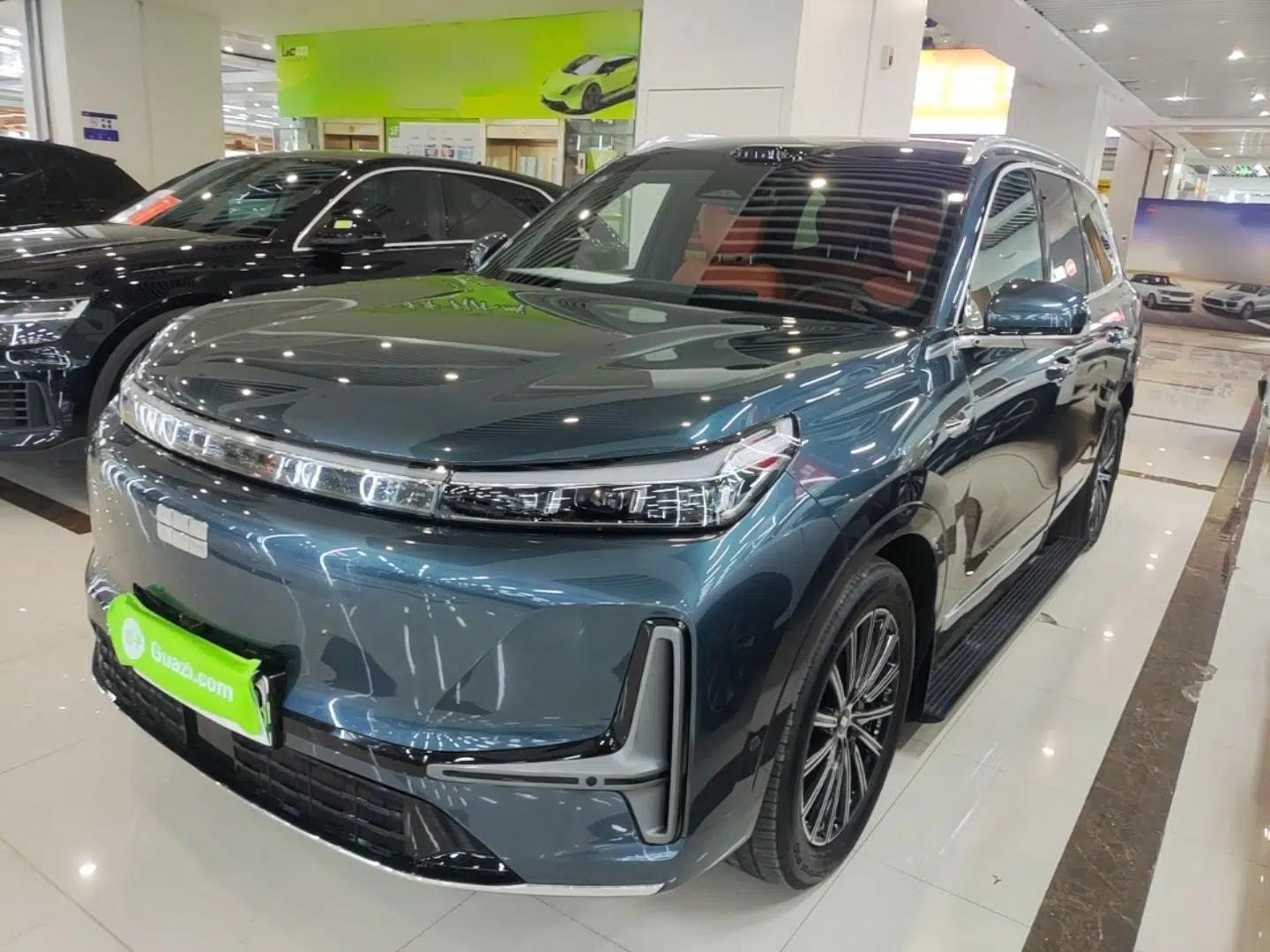 Geely Galaxy M9 2025 Model 210km Four-Wheel-Drive Leading Edition — миниатюра 1