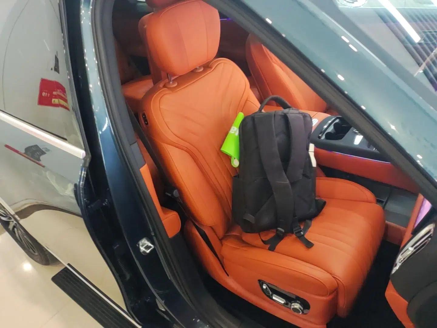 Geely Galaxy M9 2025 Model 210km Four-Wheel-Drive Leading Edition — миниатюра 19