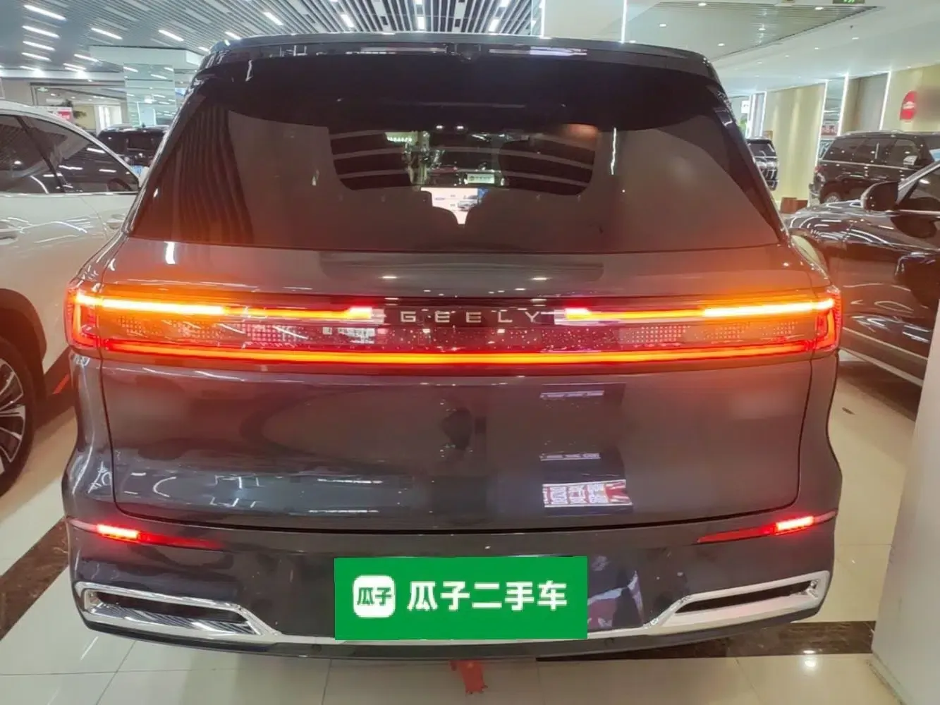 Geely Galaxy M9 2025 Model 210km Four-Wheel-Drive Leading Edition — миниатюра 5