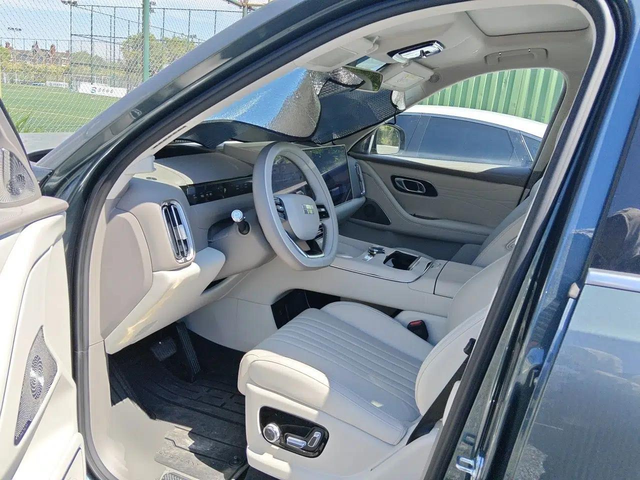 Geely Galaxy M9 2025 Model 210km Four-Wheel-Drive Leading Edition — миниатюра 16