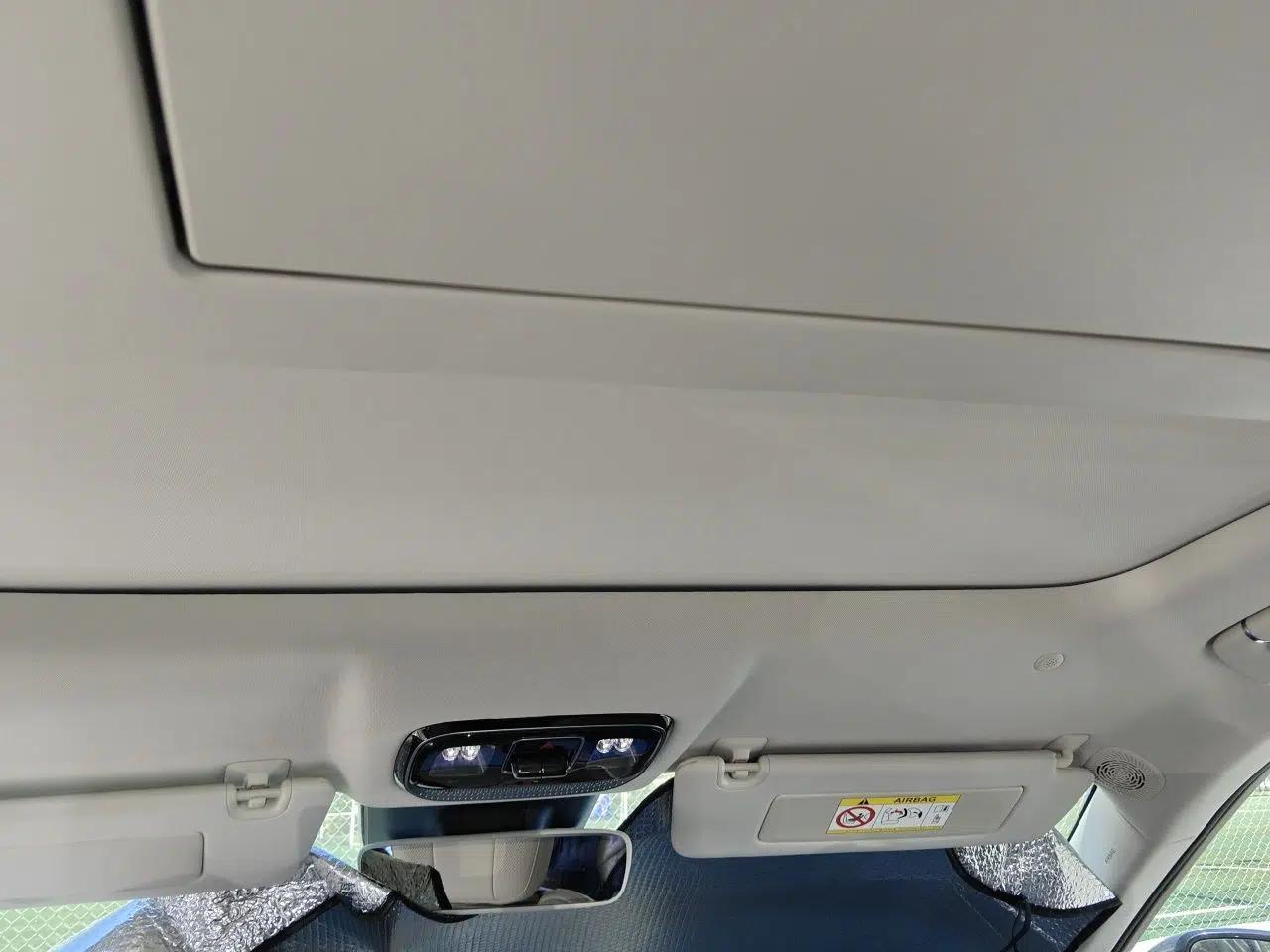 Geely Galaxy M9 2025 Model 210km Four-Wheel-Drive Leading Edition — миниатюра 18
