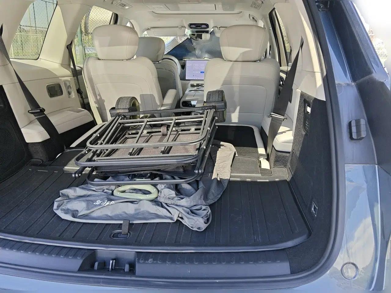Geely Galaxy M9 2025 Model 210km Four-Wheel-Drive Leading Edition — миниатюра 19