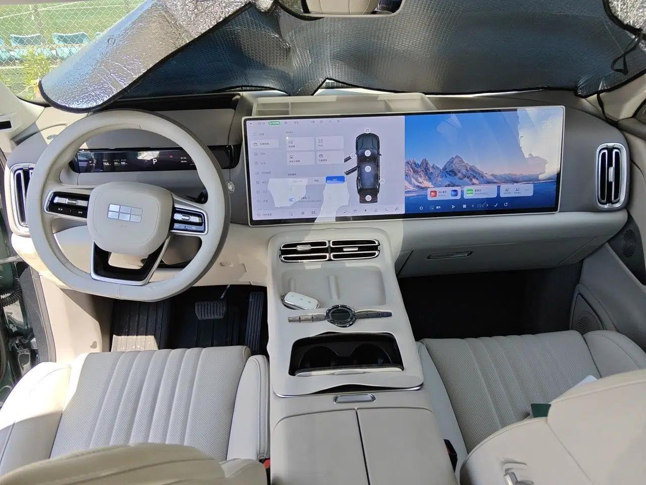Geely Galaxy M9 2025 Model 210km Four-Wheel-Drive Leading Edition — миниатюра 9