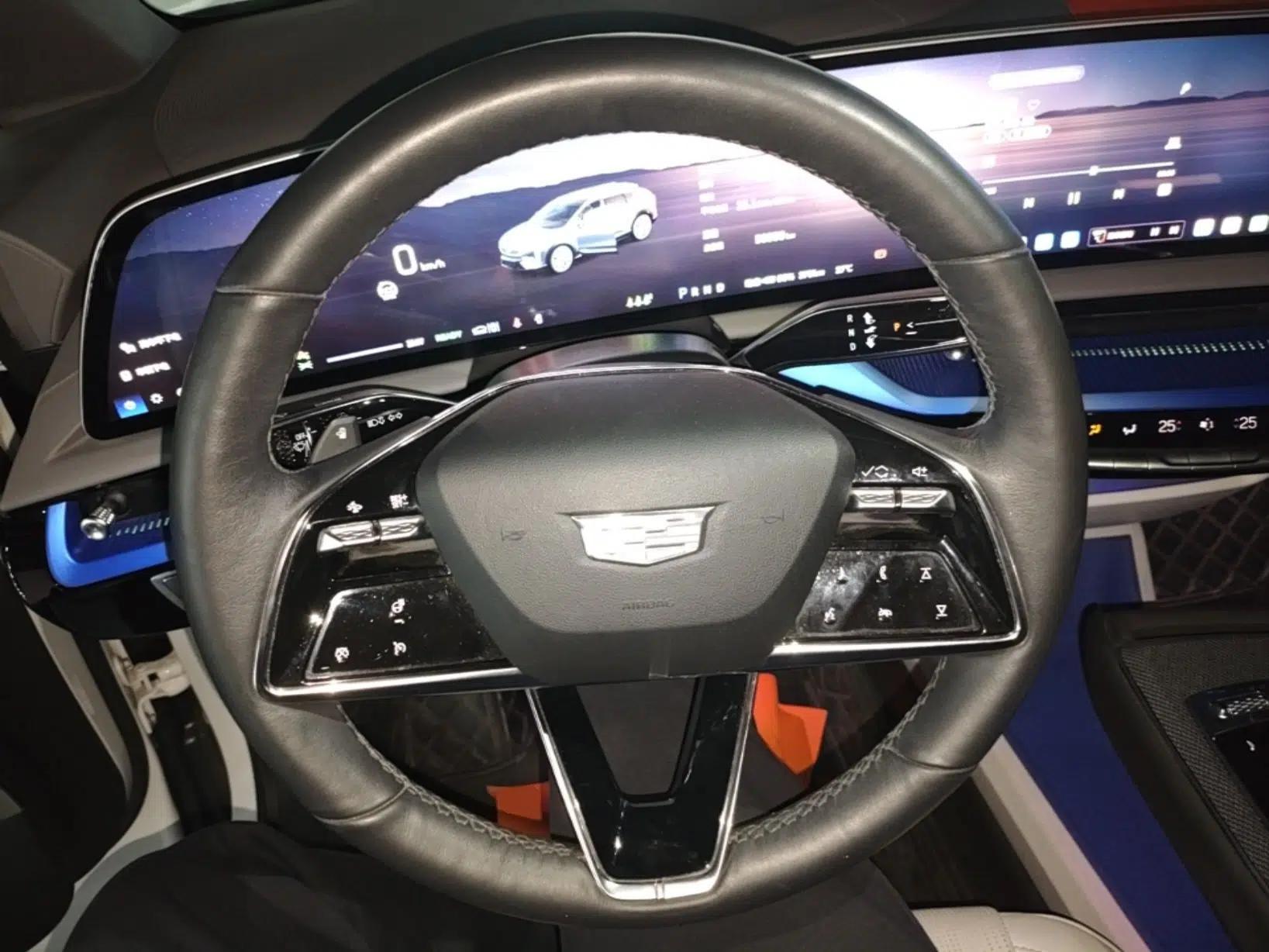 Cadillac OPTIQ 2024 Standard Range Version — миниатюра 13