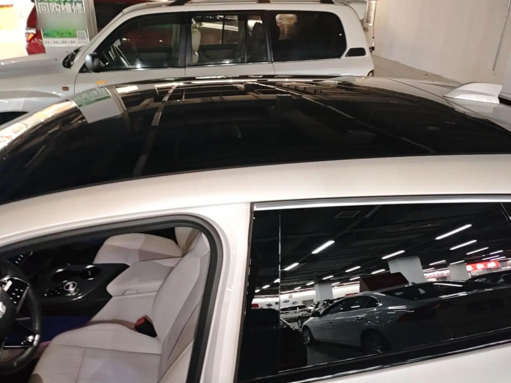 Cadillac OPTIQ 2024 Standard Range Version — миниатюра 7