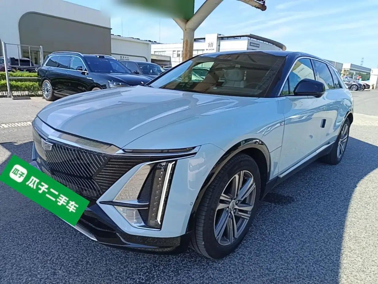 Cadillac LYRIQ 2022 Rear-Drive Long-Range Luxury Edition — миниатюра 1
