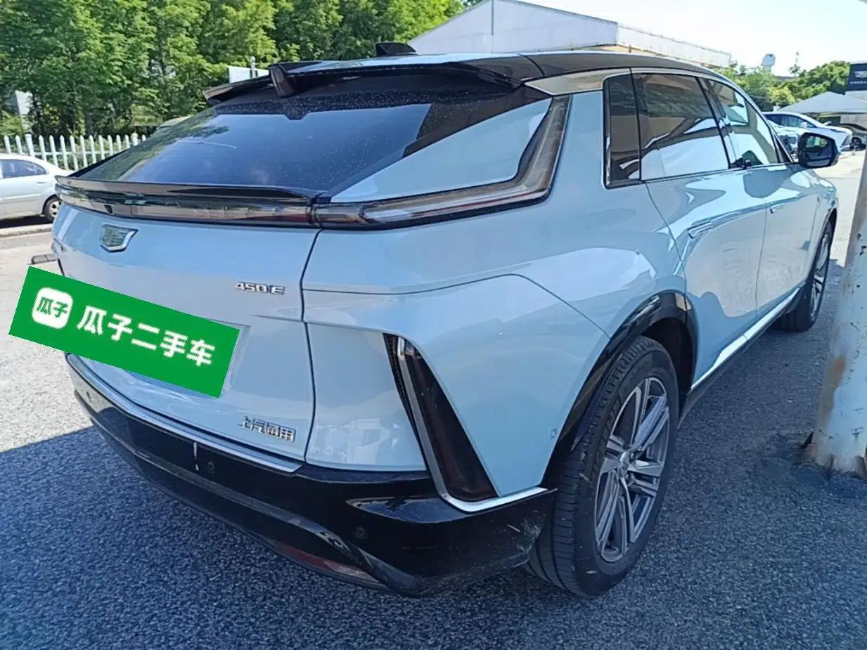 Cadillac LYRIQ 2022 Rear-Drive Long-Range Luxury Edition — миниатюра 6