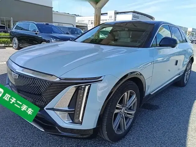 Cadillac LYRIQ 2022 Rear-Drive Long-Range Luxury Edition