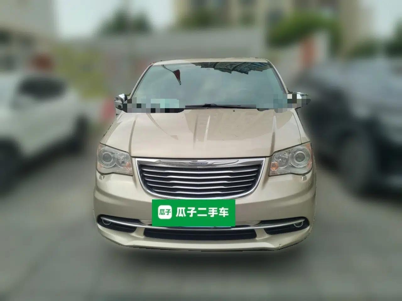 Chrysler Grand Voyager — миниатюра 2