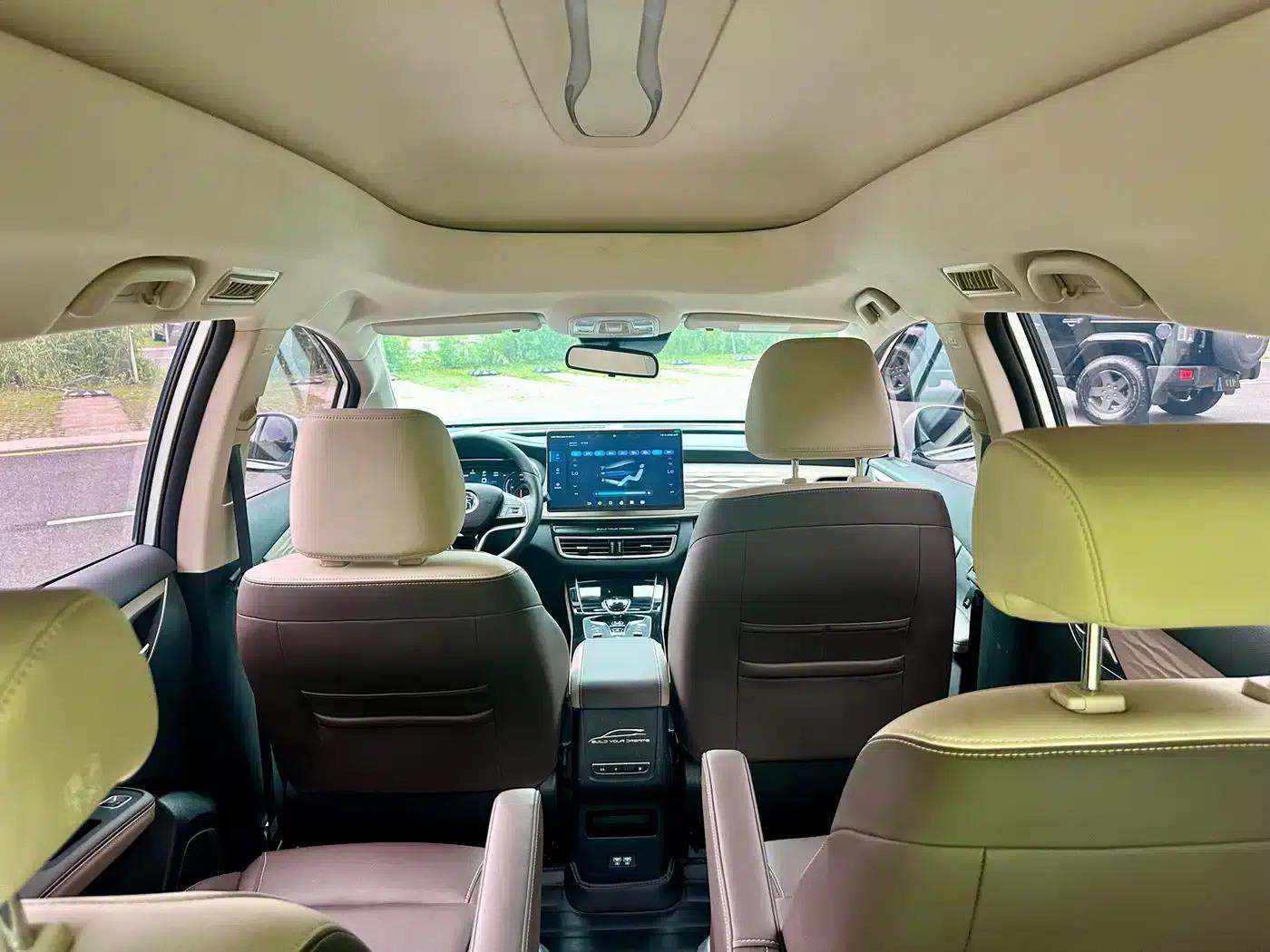 Song MAX New Energy 2022 DM-i 105KM Executive Edition — миниатюра 7