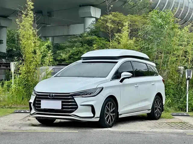 Song MAX New Energy 2022 DM-i 105KM Executive Edition
