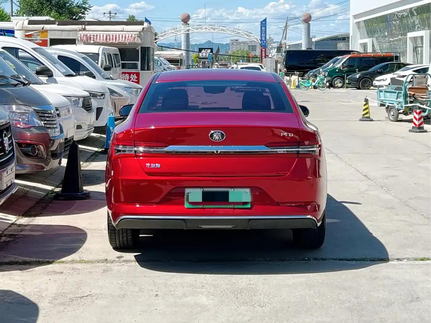 Qin Pro New Energy 2019 EV Super Edition High-Power Intelligent Connectivity Leading Model — миниатюра 3