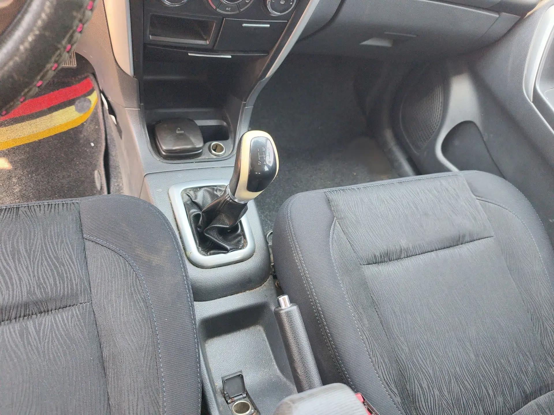 Suzuki Liana A6 2016 Hatchback 1.4L Manual Enjoyment Model — миниатюра 12
