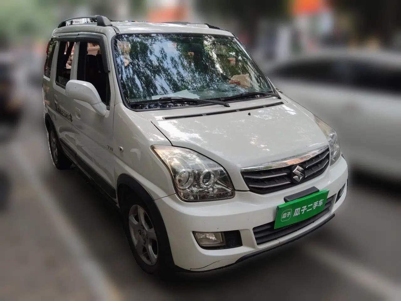 Suzuki Wagon R X5 2016 1.4L Entry Model China V Standard — миниатюра 3