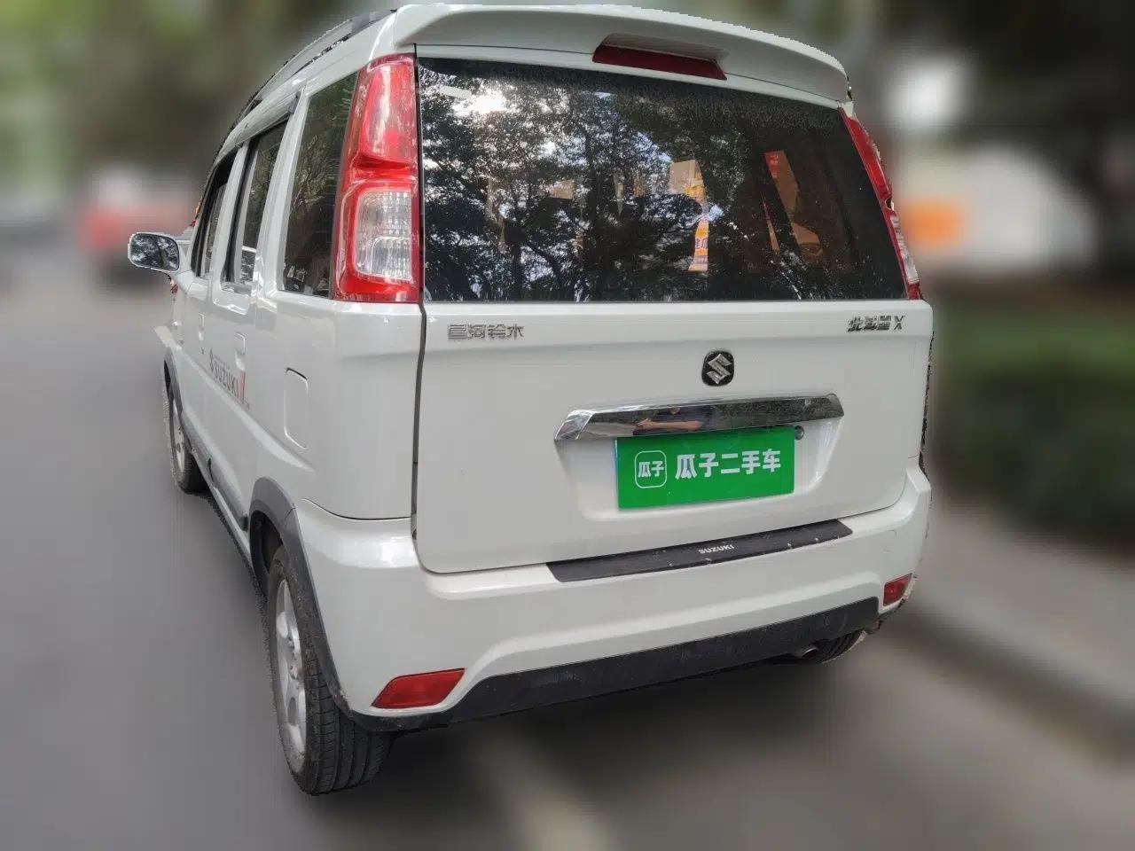 Suzuki Wagon R X5 2016 1.4L Entry Model China V Standard — миниатюра 4