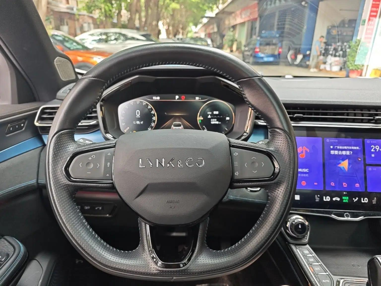 Lynk & Co 05 EM-P 2021 1.5TD PHEV HALO — миниатюра 18