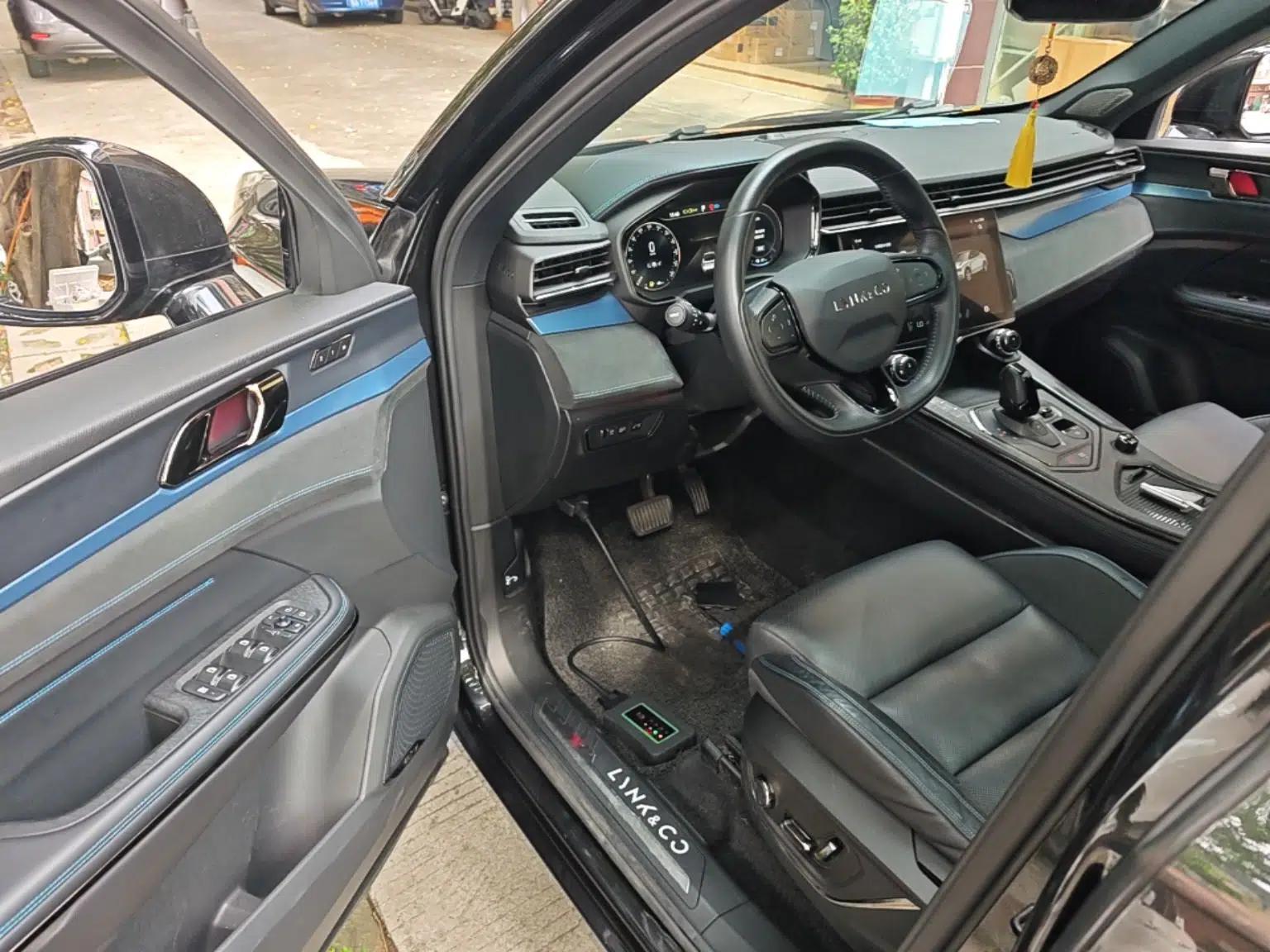 Lynk & Co 05 EM-P 2021 1.5TD PHEV HALO — миниатюра 23