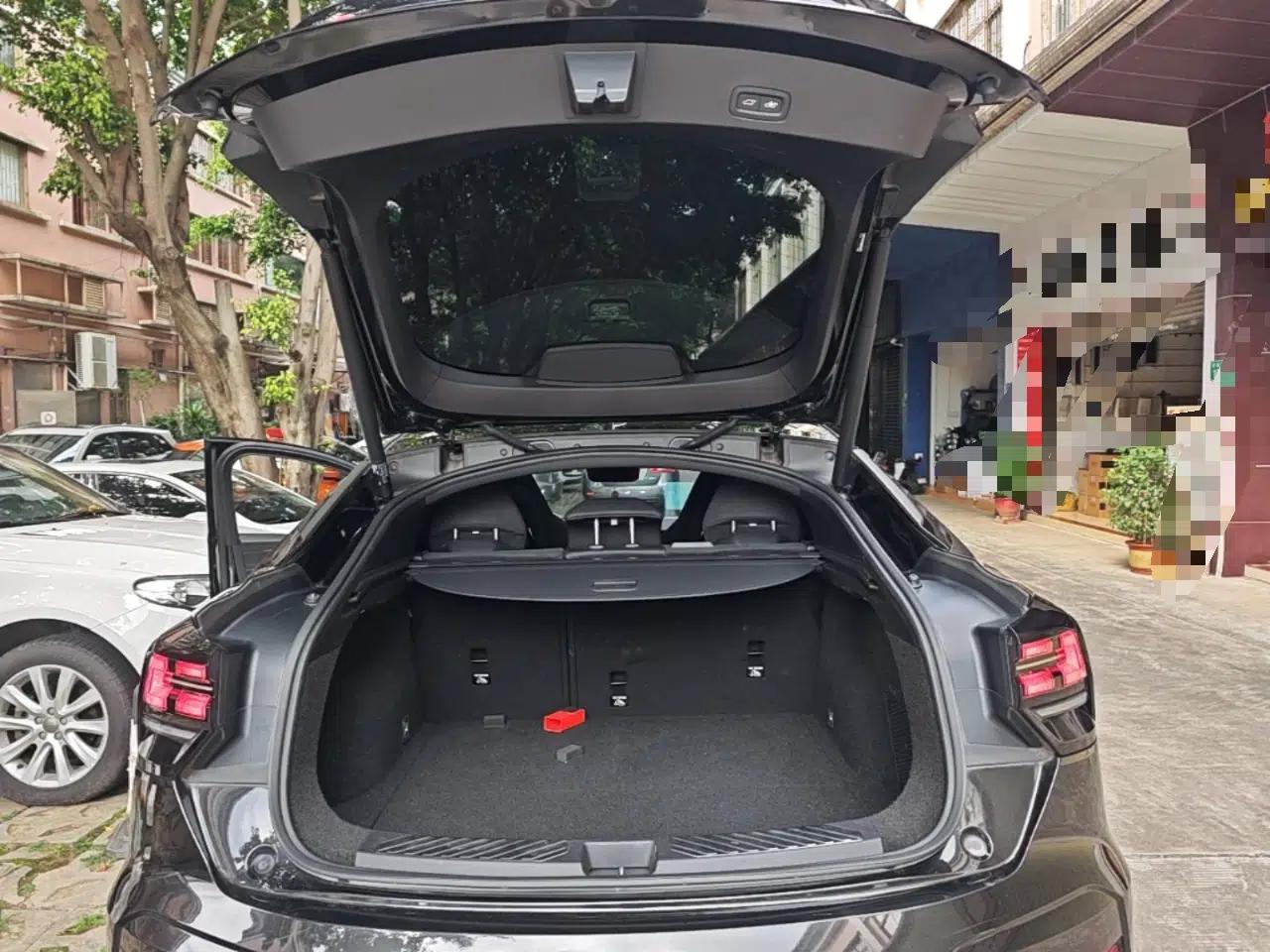 Lynk & Co 05 EM-P 2021 1.5TD PHEV HALO — миниатюра 27