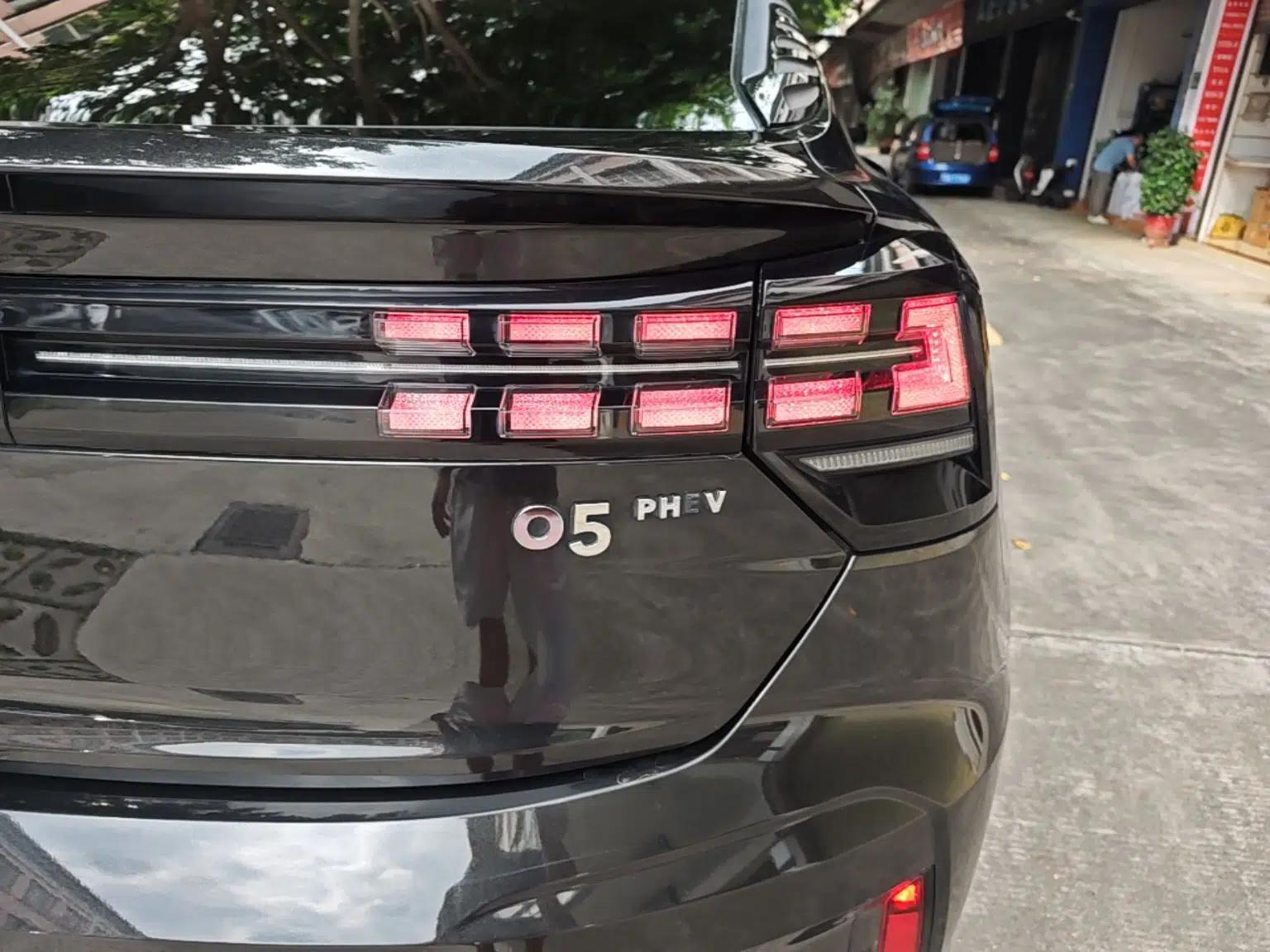 Lynk & Co 05 EM-P 2021 1.5TD PHEV HALO — миниатюра 9