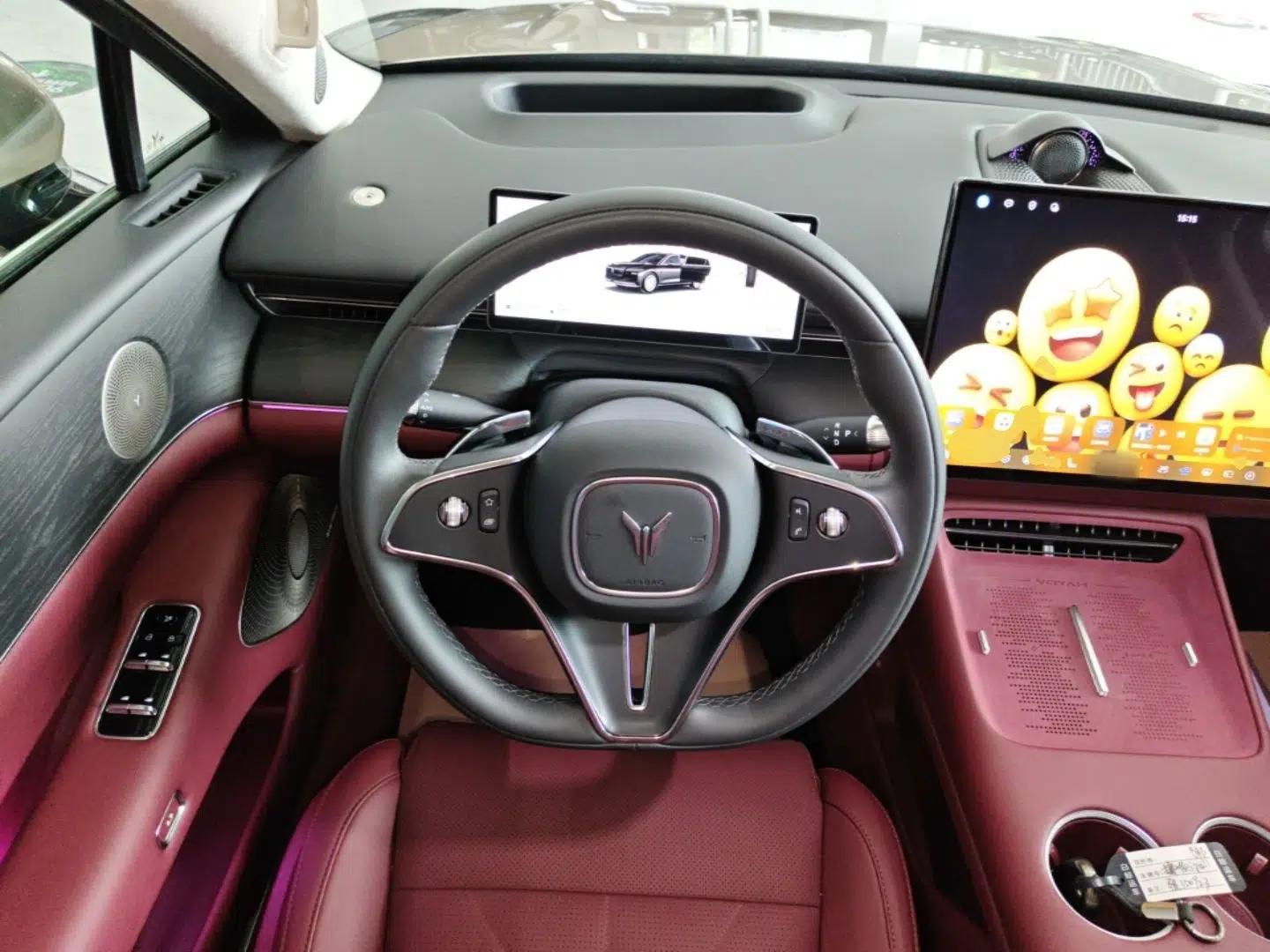 VOYAH Lantu Chiguang L 2026 Four-Wheel-Drive Ultra — миниатюра 13