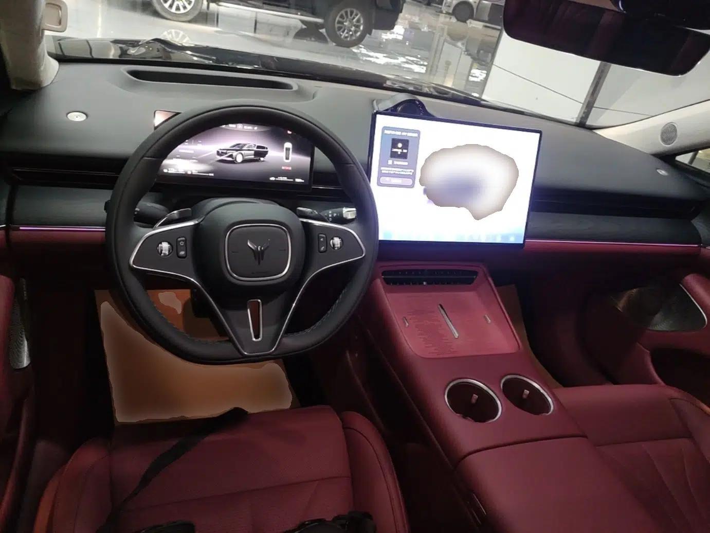 VOYAH Lantu Chiguang L 2026 Four-Wheel-Drive Ultra — миниатюра 12