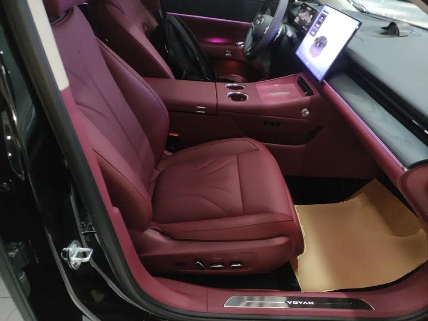 VOYAH Lantu Chiguang L 2026 Four-Wheel-Drive Ultra — миниатюра 19
