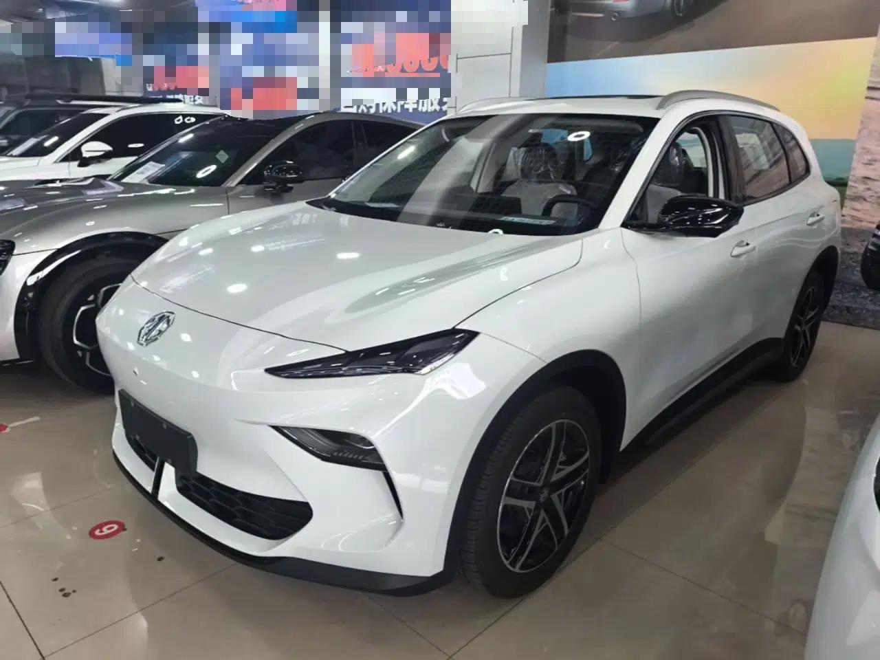 MG ES5 2025 425plus Rear-Drive Version — миниатюра 1