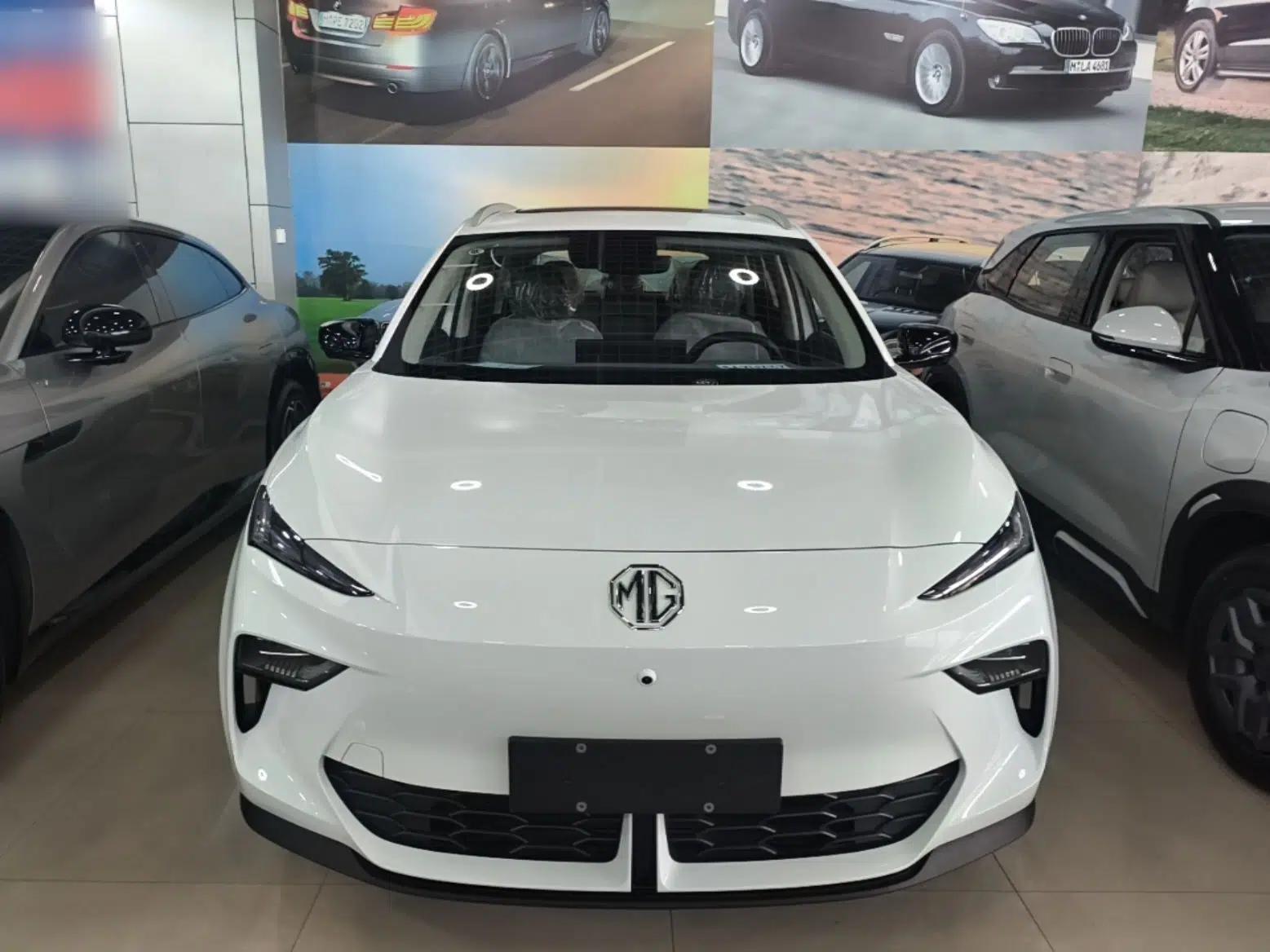 MG ES5 2025 425plus Rear-Drive Version — миниатюра 2