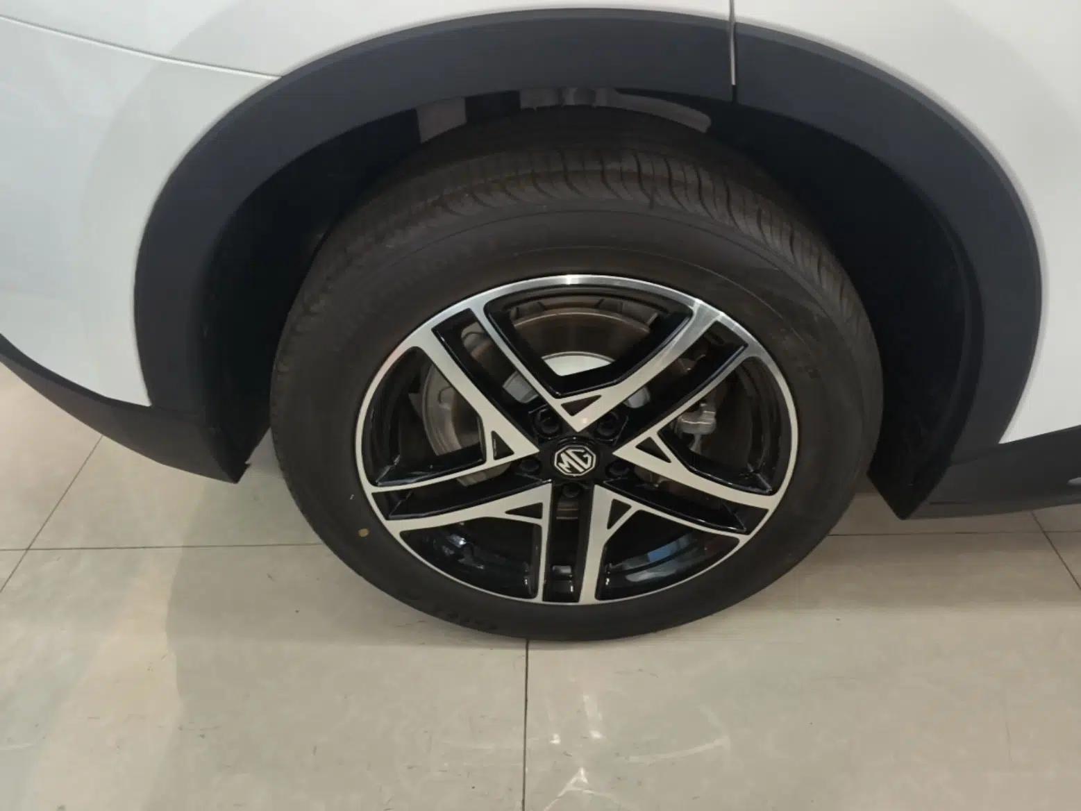 MG ES5 2025 425plus Rear-Drive Version — миниатюра 11
