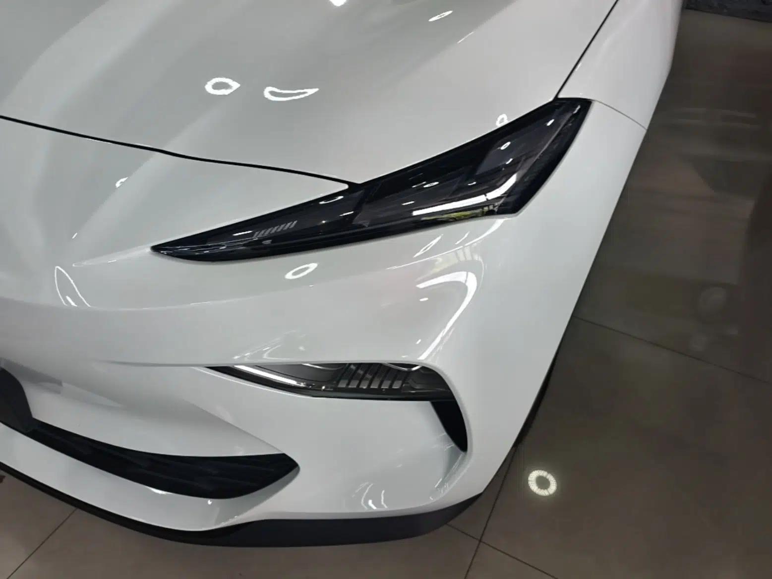 MG ES5 2025 425plus Rear-Drive Version — миниатюра 8