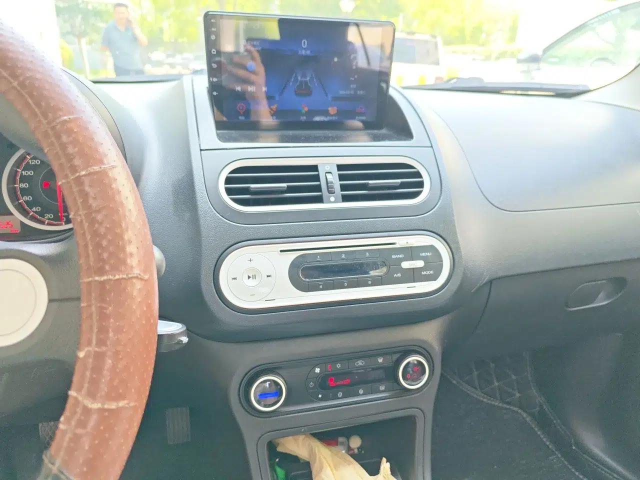 MG 3SW 2015 1.5L AMT Elite Model — миниатюра 13