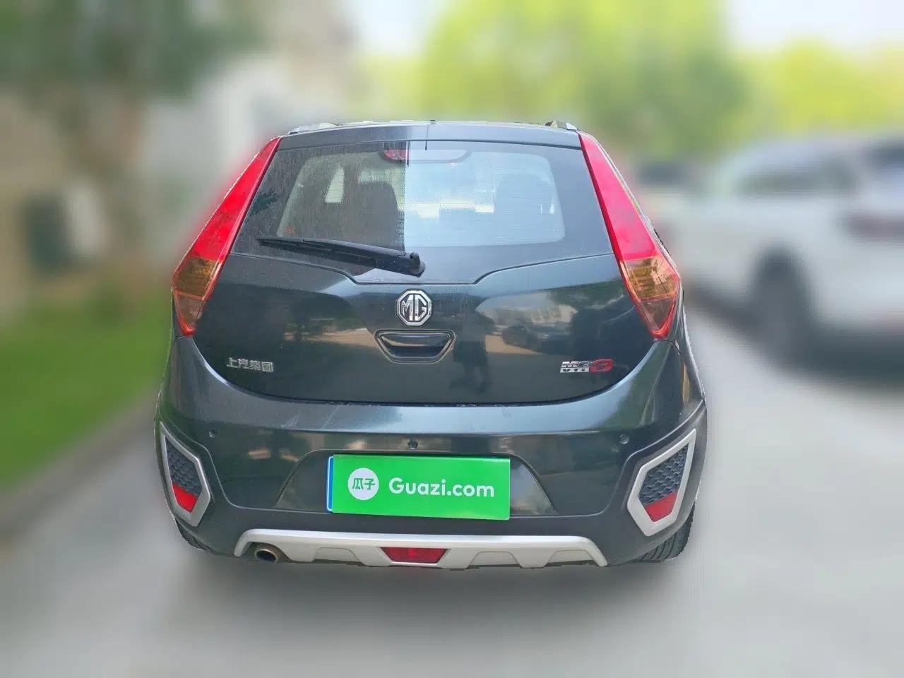 MG 3SW 2015 1.5L AMT Elite Model — миниатюра 5