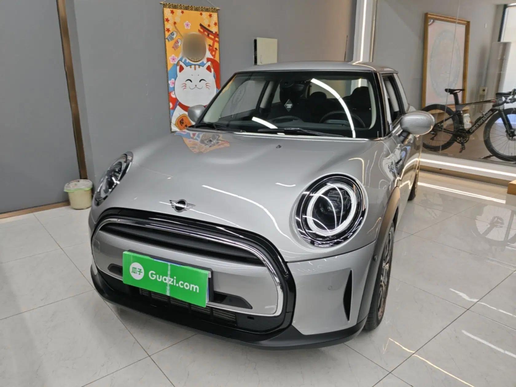 MINI 2023 1.5T ONE — миниатюра 1