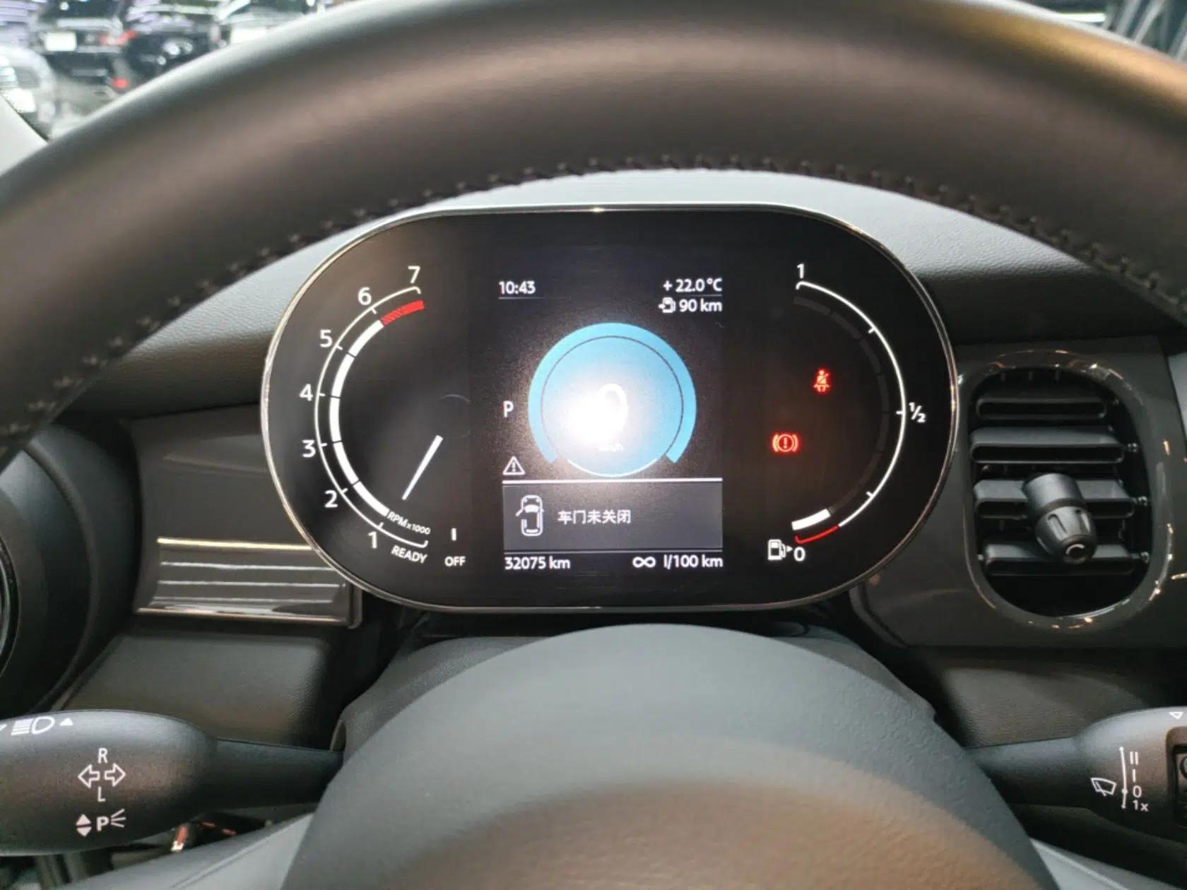 MINI 2023 1.5T ONE — миниатюра 14