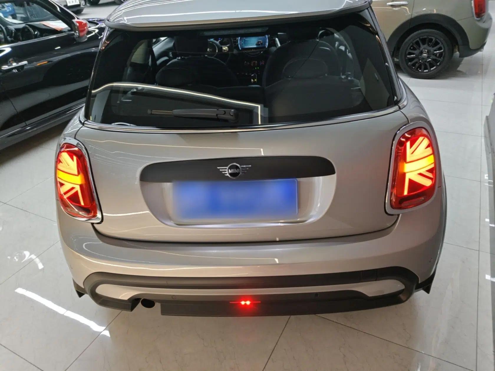 MINI 2023 1.5T ONE — миниатюра 5