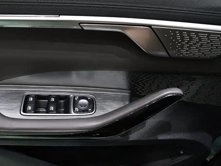 Maxus G70 2024 2.0T Automatic Flagship Edition 7-Seater — миниатюра 21
