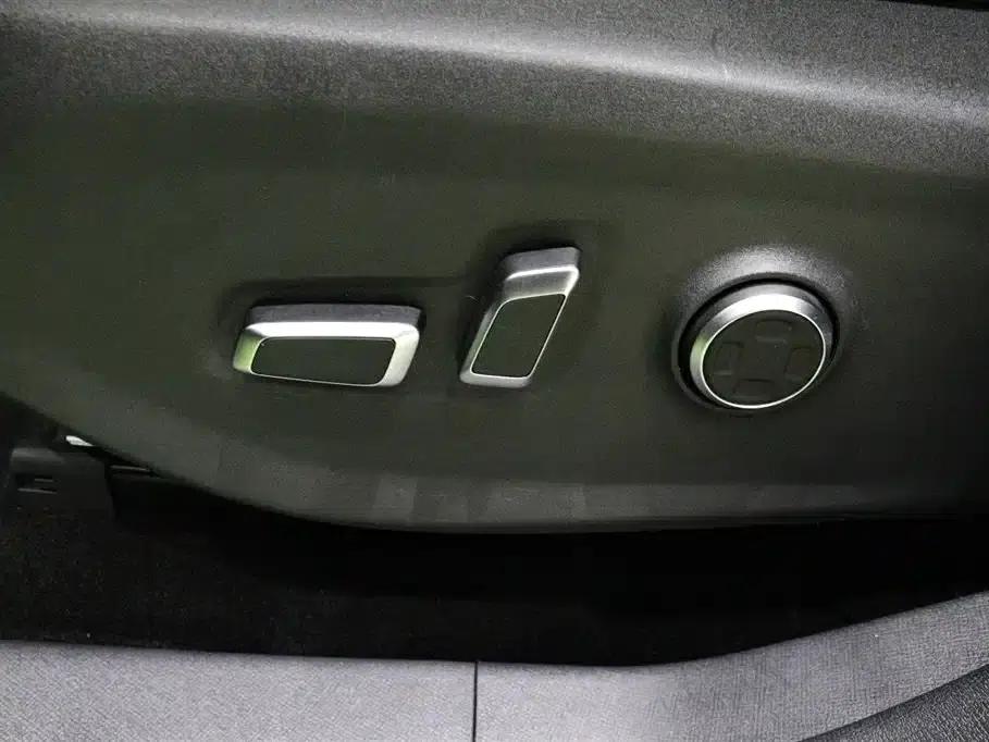 Maxus G70 2024 2.0T Automatic Flagship Edition 7-Seater — миниатюра 24