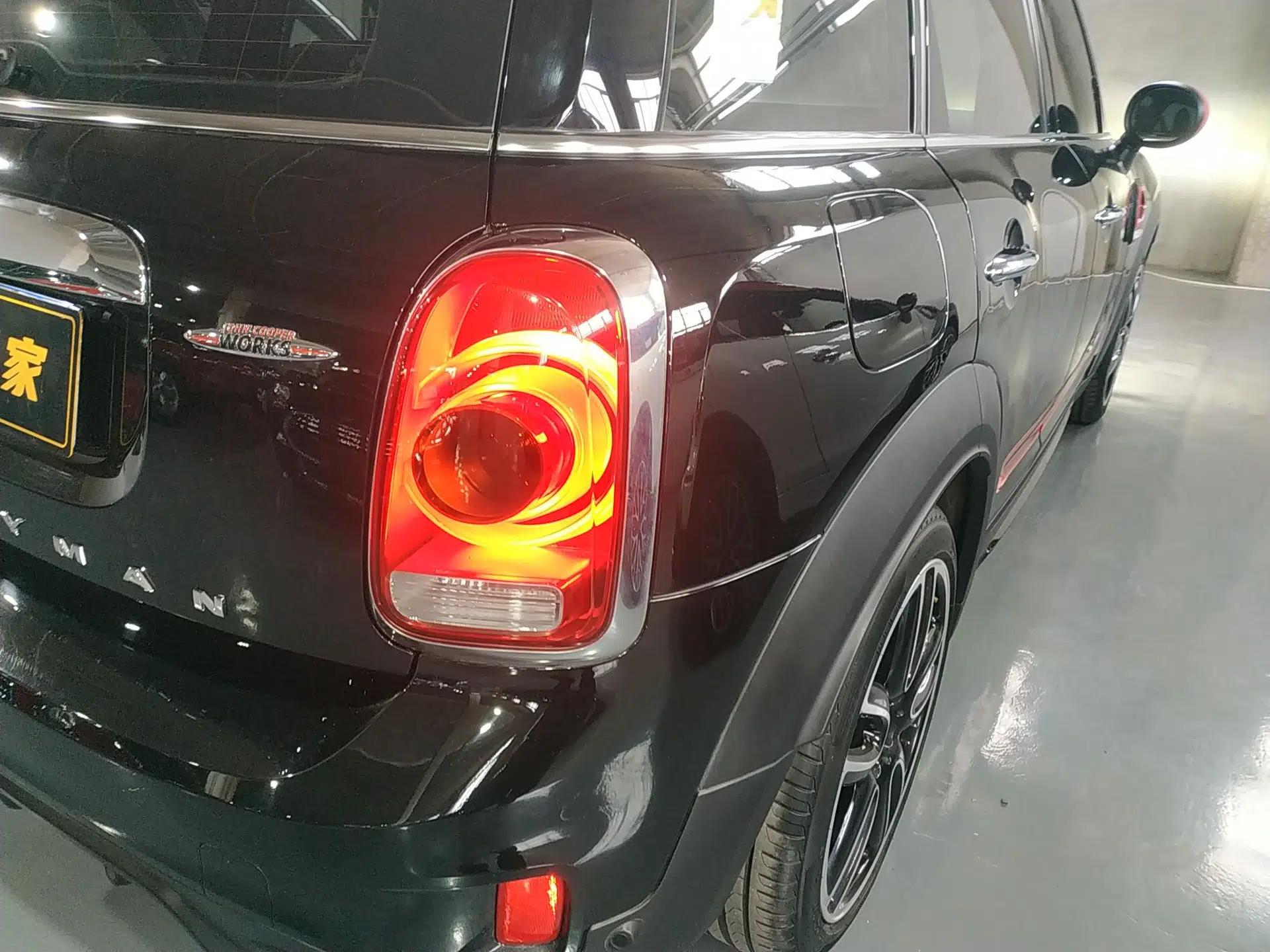 MINI JCM COUNTRYMAN 2018 2.0T JOHN COOPER WORKS ALL-IN — миниатюра 14