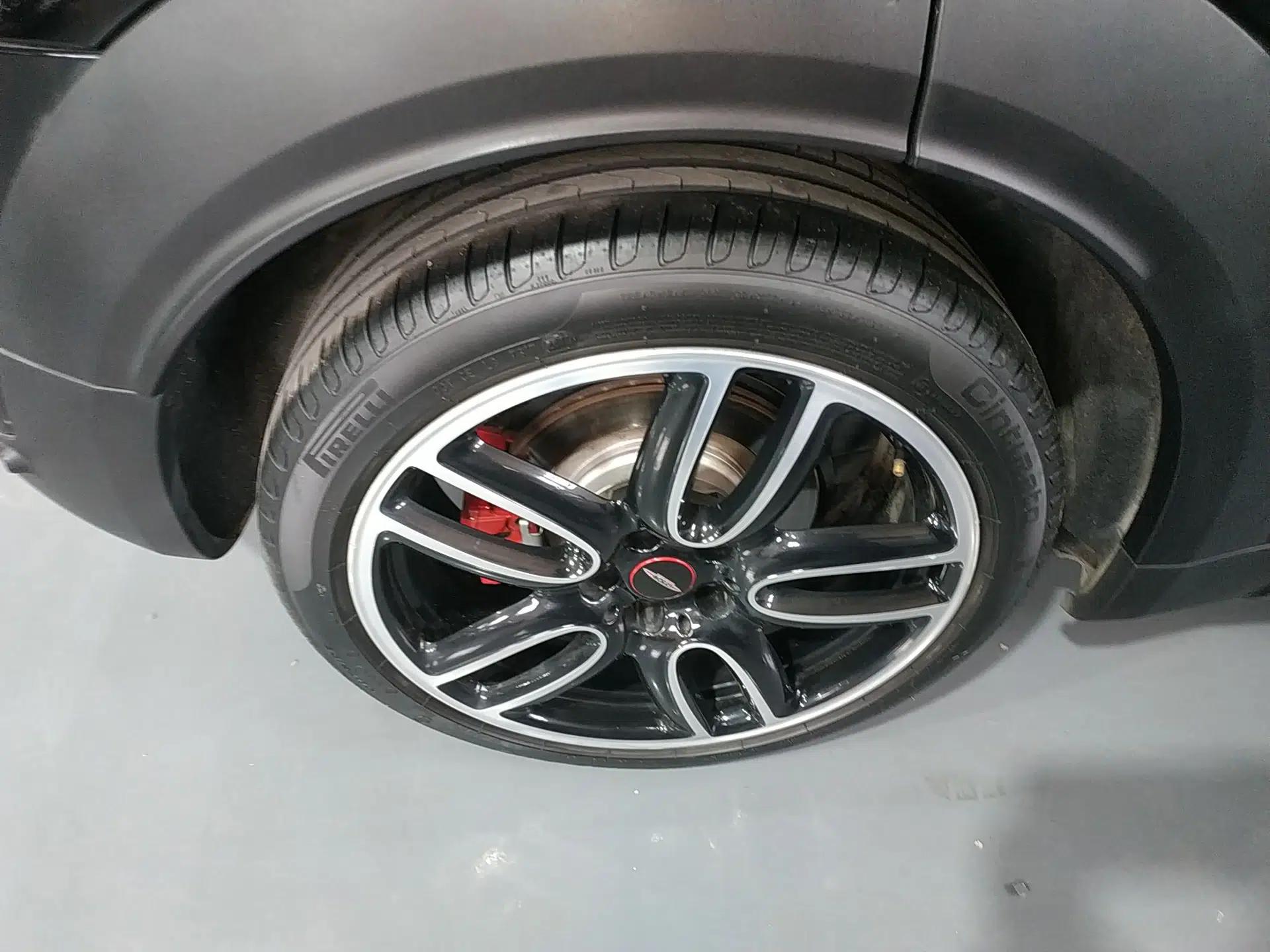 MINI JCM COUNTRYMAN 2018 2.0T JOHN COOPER WORKS ALL-IN — миниатюра 16