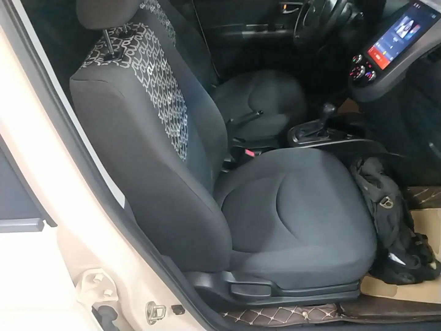 Kia Soul 2013 1.6L AT GL — миниатюра 19