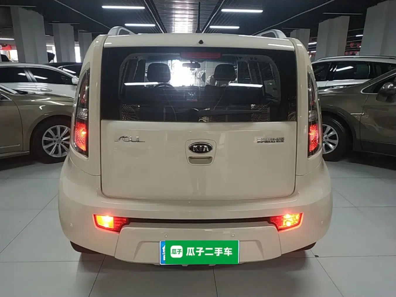 Kia Soul 2013 1.6L AT GL — миниатюра 5