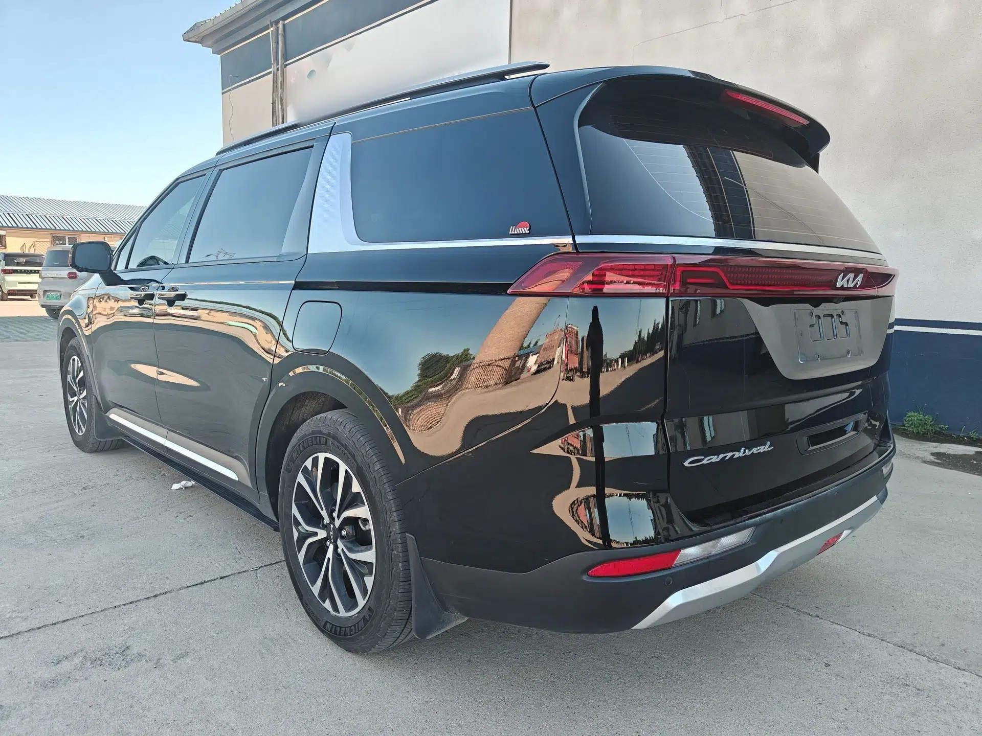 Kia Carnival 2021 2.0T Flagship Edition — миниатюра 6