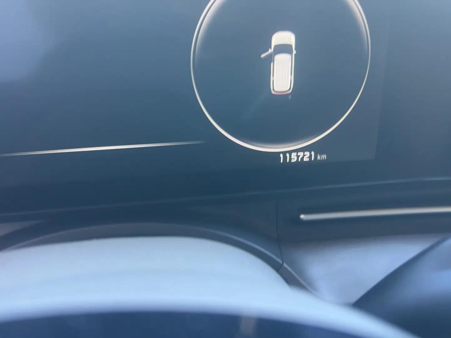 Kia Carnival 2021 2.0T Flagship Edition — миниатюра 8